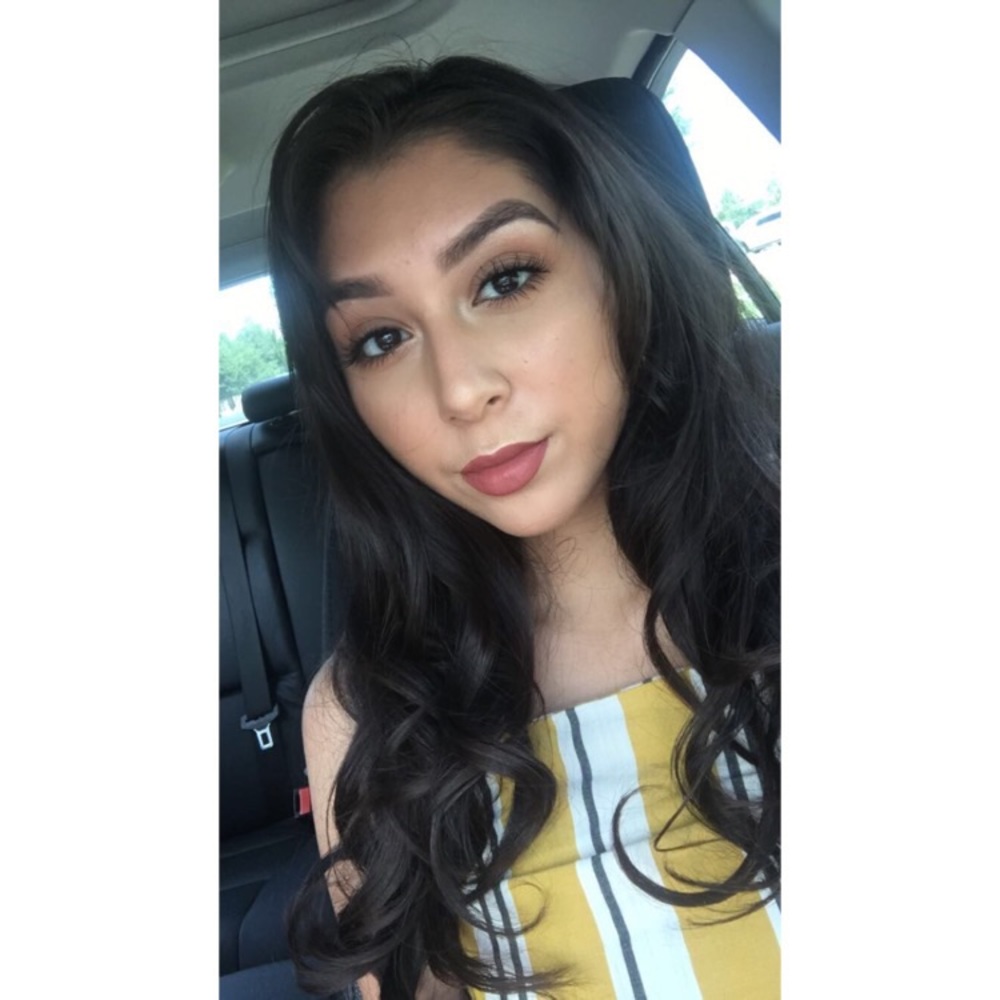 Meet your Posher, Victoria